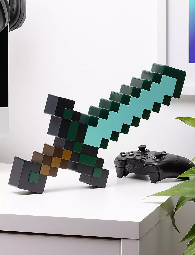 Minecraft: Diamond Sword Light (Fyndvara klass 1)