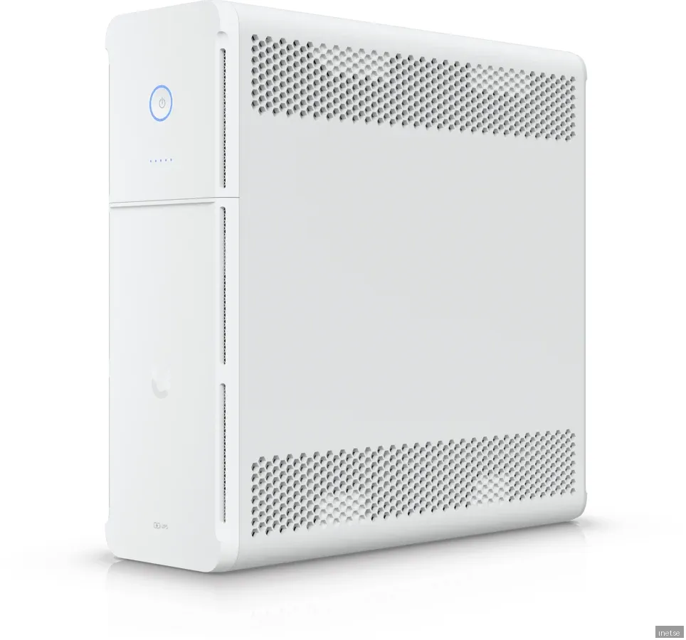 Ubiquiti UniFi UPS Tower – 1kVA Managed UPS