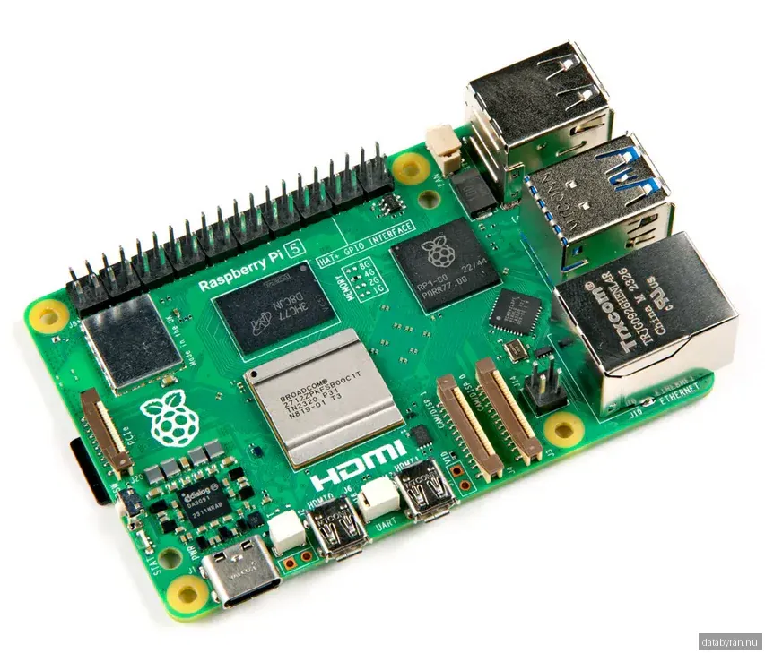 Raspberry Pi 5 4 GB enkortsdator