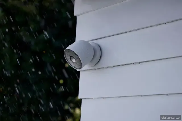 Google Nest Cam (outdoor or indoor, battery)