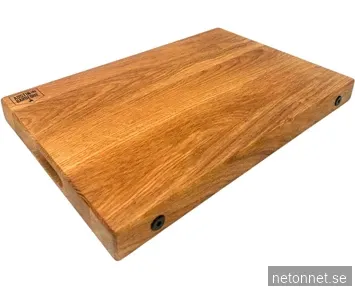 Austin and Barbeque Oljad ekbräda med handtag och svart bult - 45x30x4 cm