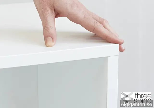 Epoq Click White högt väggskåp 40x217