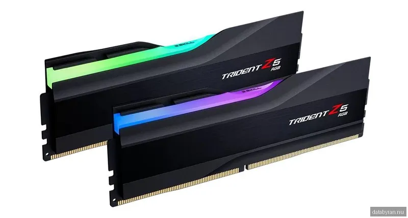 64 GB (2x32GB) DDR5-6400 G.Skill Trident Z5 RGB CL32 - Svart