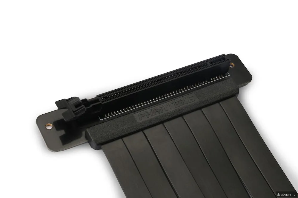 Phanteks PCI-E x16 Riser Cable 220mm Premium 90°, till Evolv X