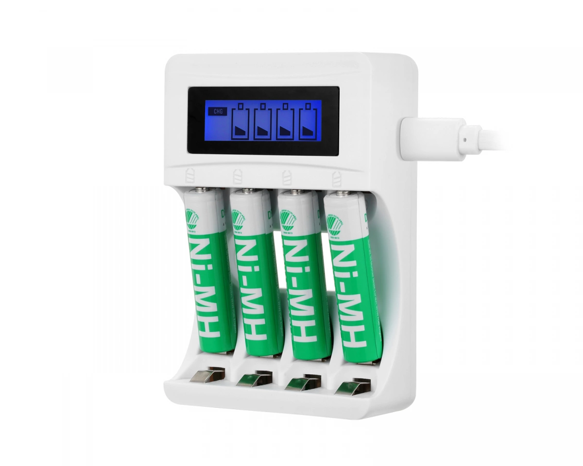 Deltaco Ultimate Ni-Mh USB charger with 4 x AAA ba